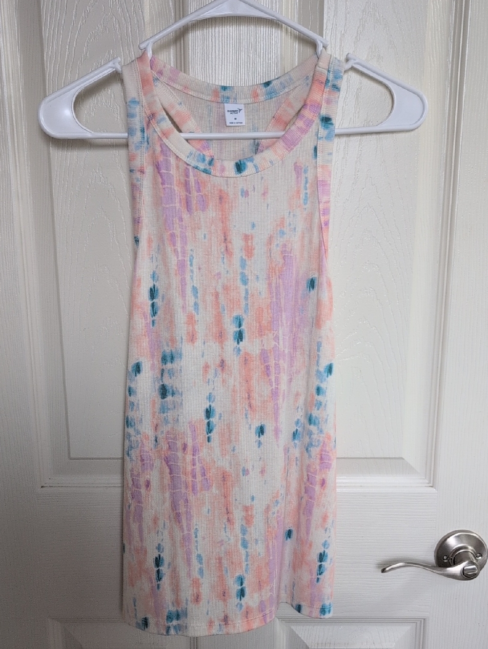 Old Navy Active Ribbed Tie-Dye Top in Blue, Pink, And White